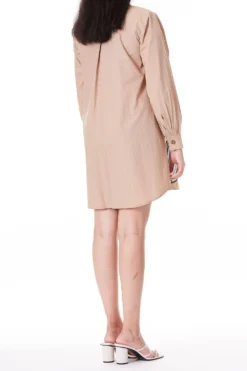 Kanika Goyal Label Beige Top-stitched Applique Shirt -Cheap Wovencia Store 110kg22 3