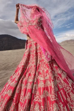 Anushree Reddy Cherry Red Gulzaar Lehenga Set 5 Anushree Reddy Cherry Red Gulzaar Lehenga Set -Cheap Wovencia Store 121023ar11 3