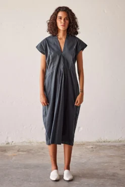 Khara Kapas Sacramento Green V-neck Dress