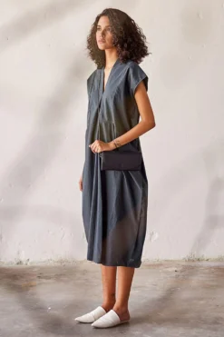 Khara Kapas Sacramento Green V-neck Dress -Cheap Wovencia Store 19923kk34 5