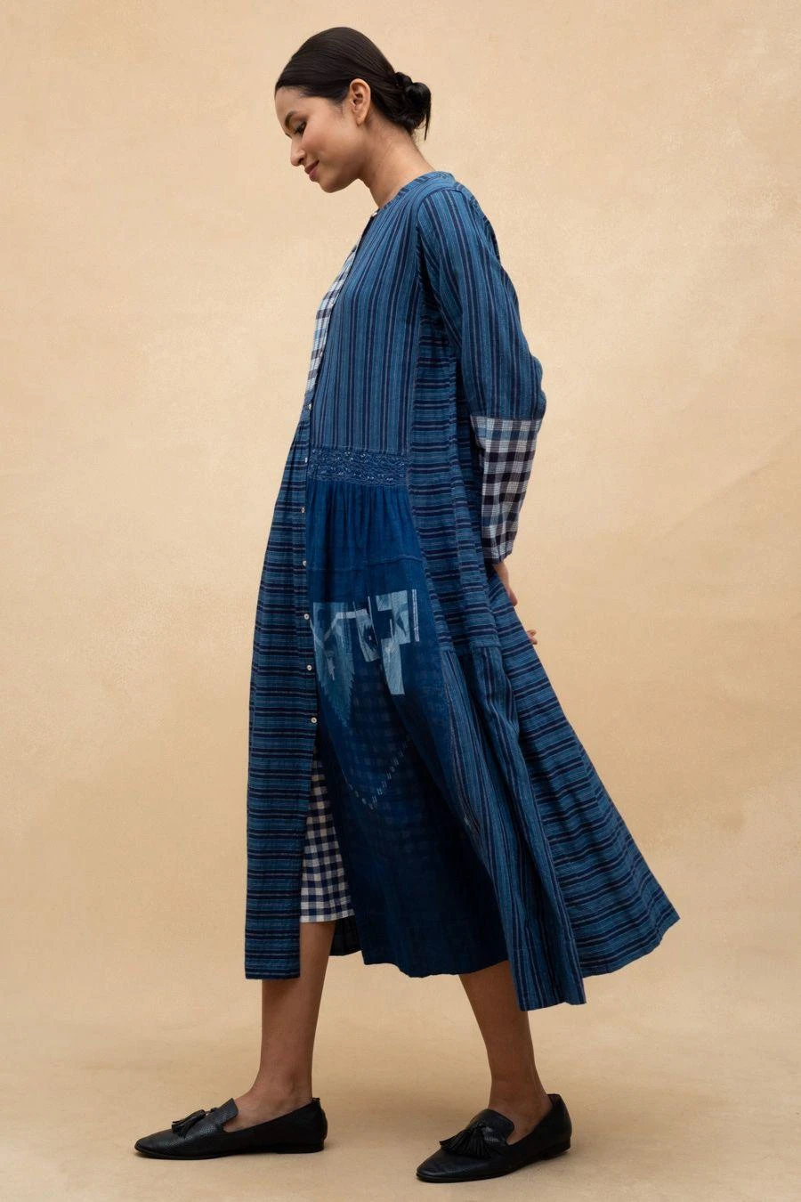 Injiri Navy Blue Hand-done Jamdani Checkered Dress 2 Injiri Navy Blue Hand-done Jamdani Checkered Dress - Image 2
