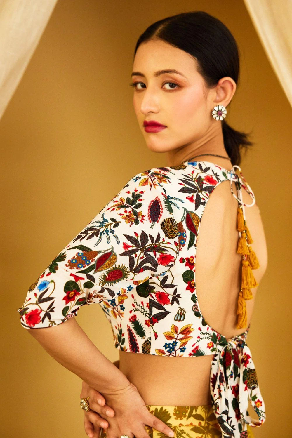 Nikasha Ochre Pure Organza Double Layer Lehenga Set 3 Nikasha Ochre Pure Organza Double Layer Lehenga Set - Image 3