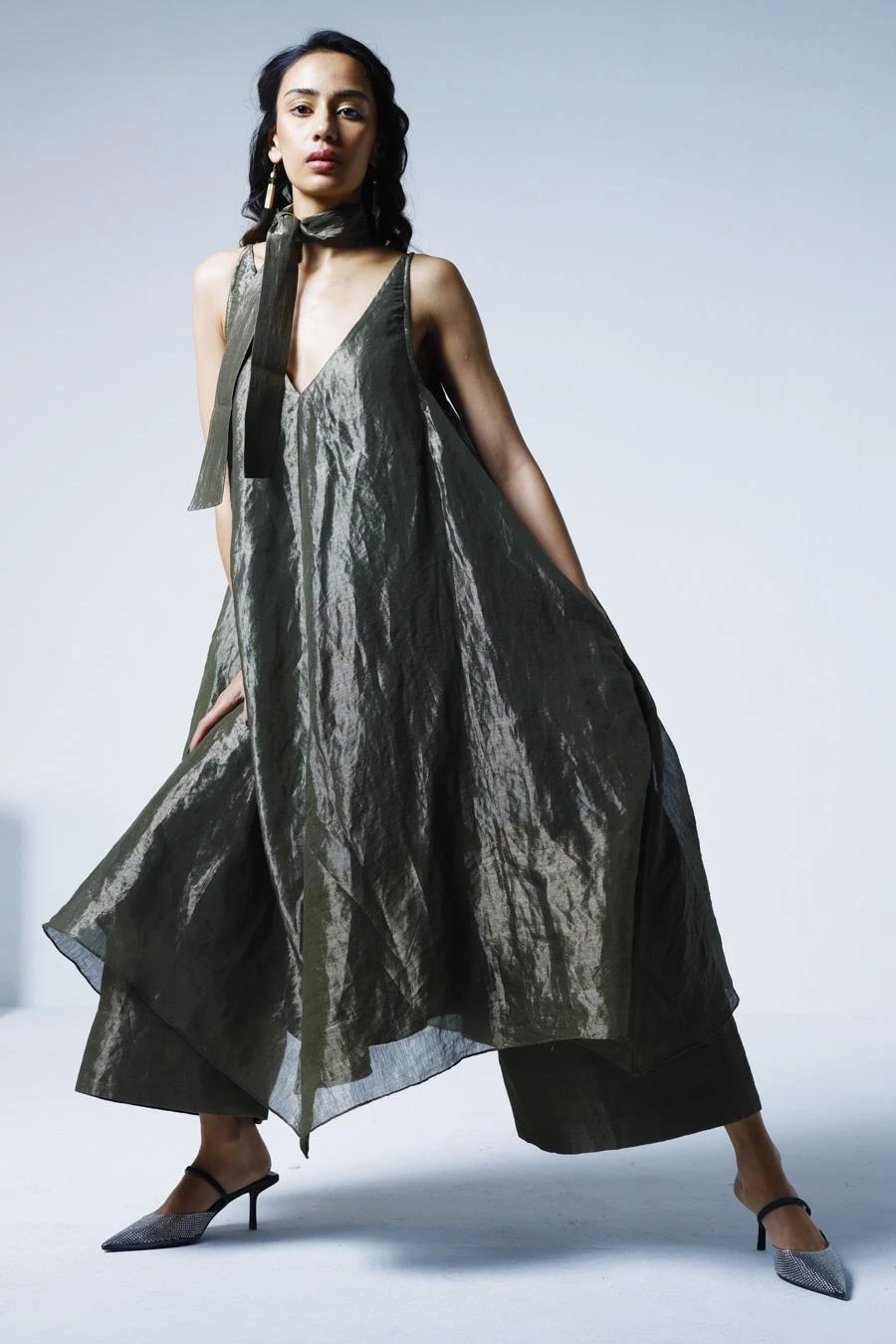 Shorshe Silver Grey Handloom Tissue Palazzo Pants 1 Shorshe Silver Grey Handloom Tissue Palazzo Pants