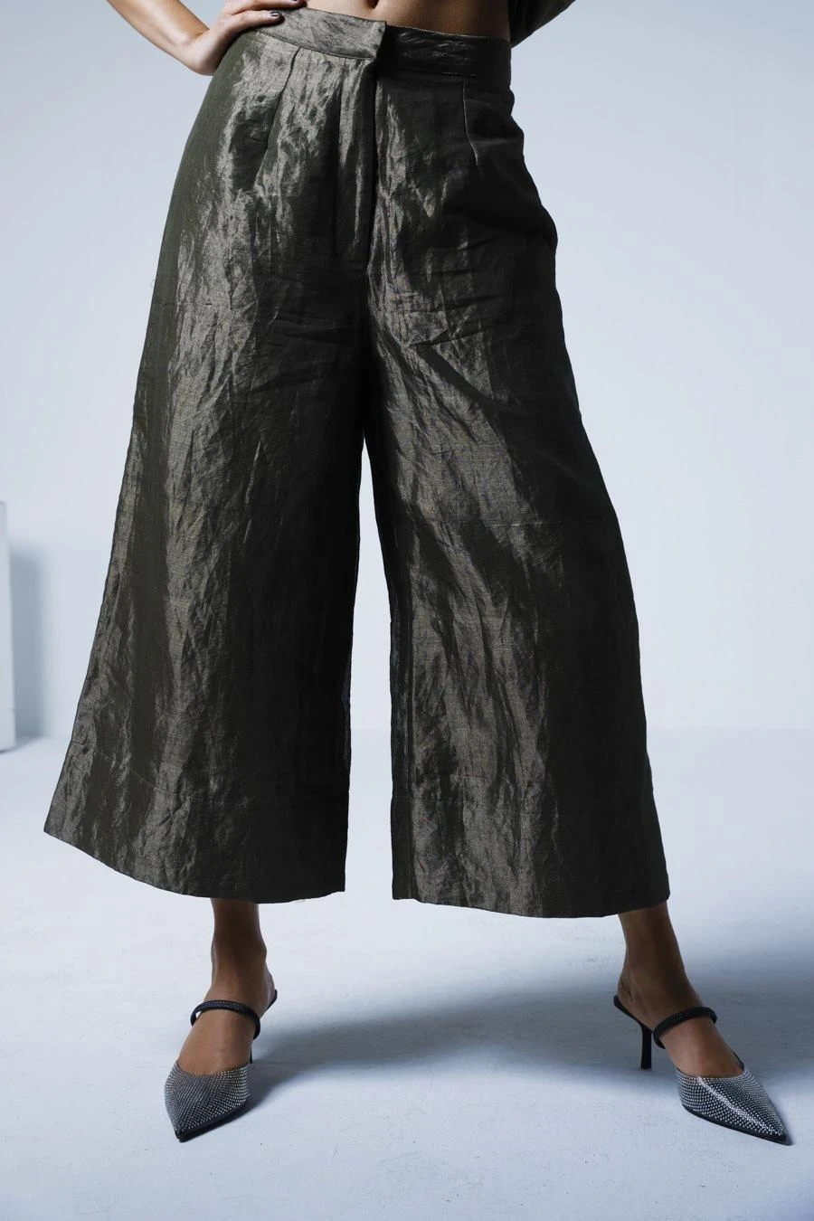 Shorshe Silver Grey Handloom Tissue Palazzo Pants 2 Shorshe Silver Grey Handloom Tissue Palazzo Pants - Image 2