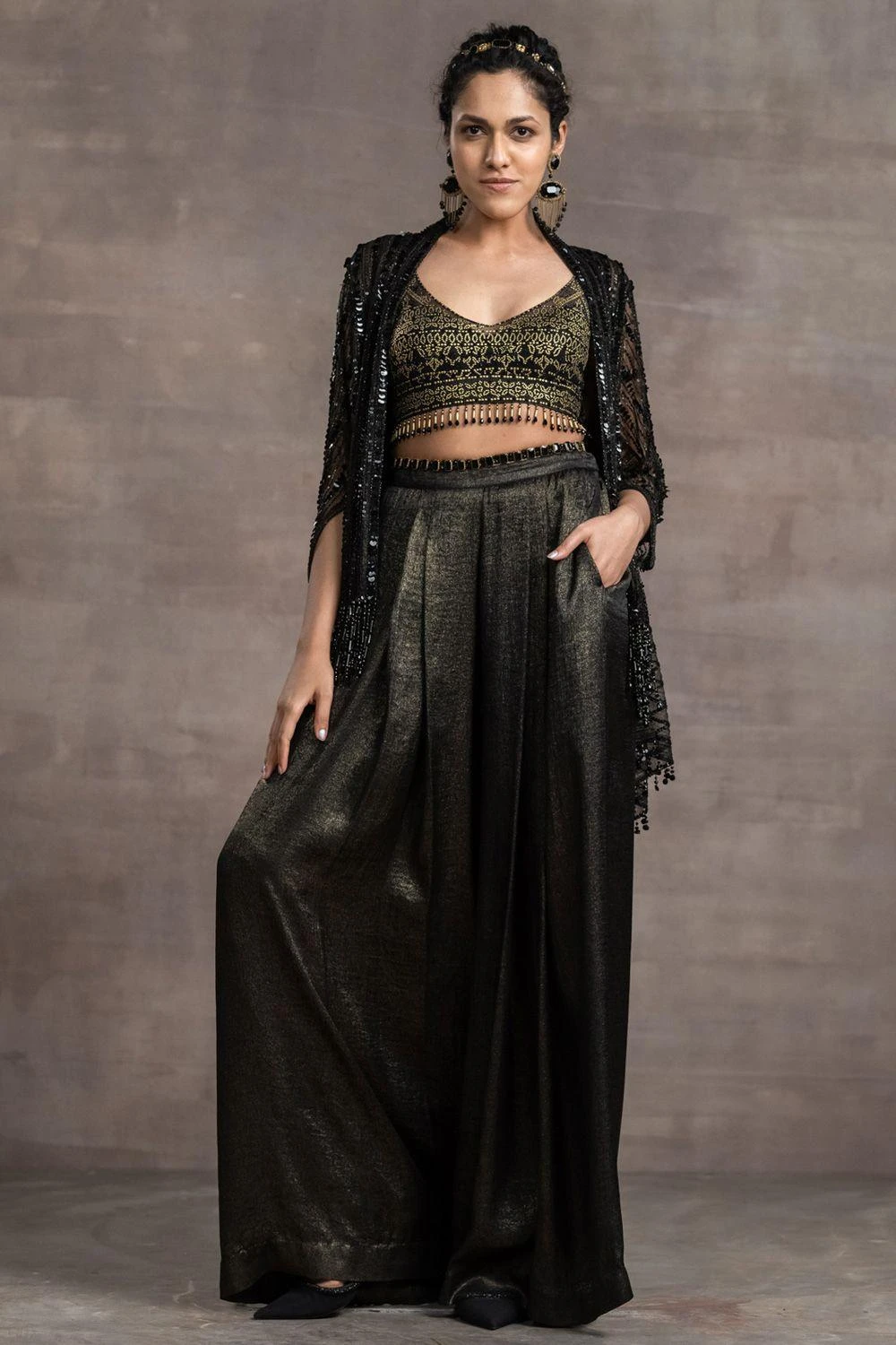 Tarun Tahiliani Black Sequined Gilet 1 Tarun Tahiliani Black Sequined Gilet