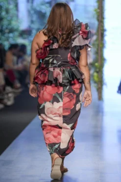 Gauri & Nainika Pink & Red Floating Peony One Shoulder Dress -Cheap Wovencia Store 2311gn24 4