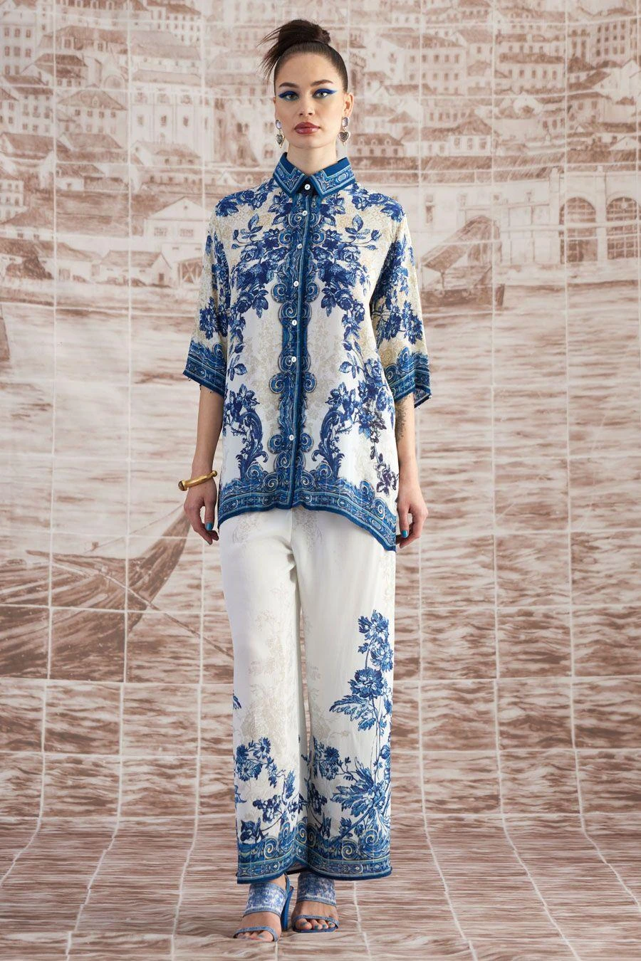 Rajdeep Ranawat Blue Permaz Floral Printed Pants 1 Rajdeep Ranawat Blue Permaz Floral Printed Pants