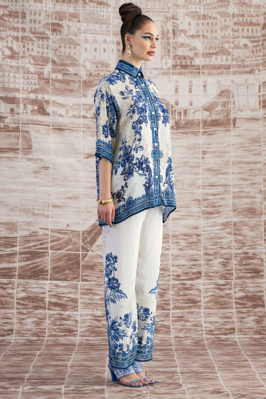 Rajdeep Ranawat Blue Permaz Floral Printed Pants 3 Rajdeep Ranawat Blue Permaz Floral Printed Pants - Image 3