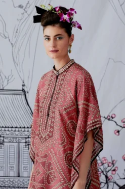 Rajdeep Ranawat Square Poncho With A Band Collar -Cheap Wovencia Store rr1082 4